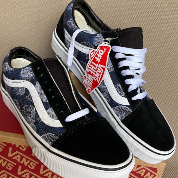 Vans Old Skool Wireframe Skulls Black / True White MEN`S - Picture 8 of 16